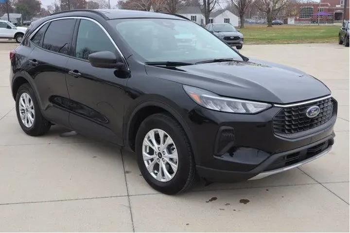 $26990 : Ford Escape 2023 AWD Active image 3