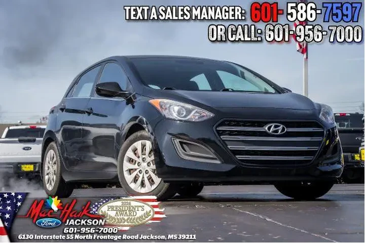 $14995 : Hyundai ELANTRA GT 2016 4dr image 2