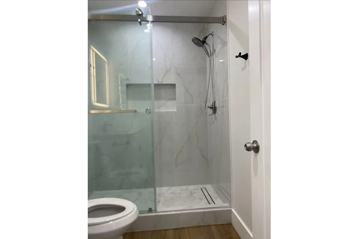 $1000 : Newly built Spanish-style Home image 5