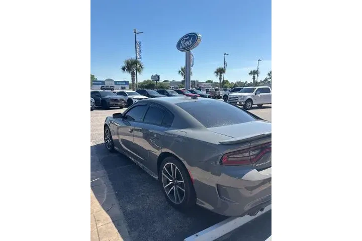 $39601 : Dodge Charger 2023 R/T 4dr S image 5