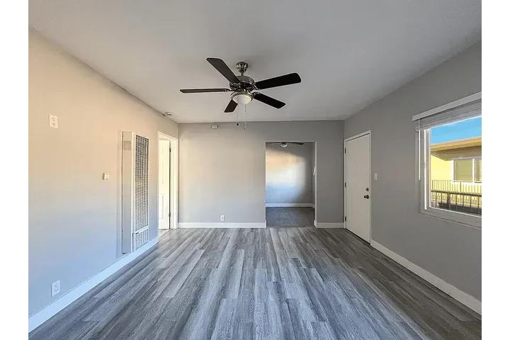 $1400 : Modern 1BD 1BT available image 2