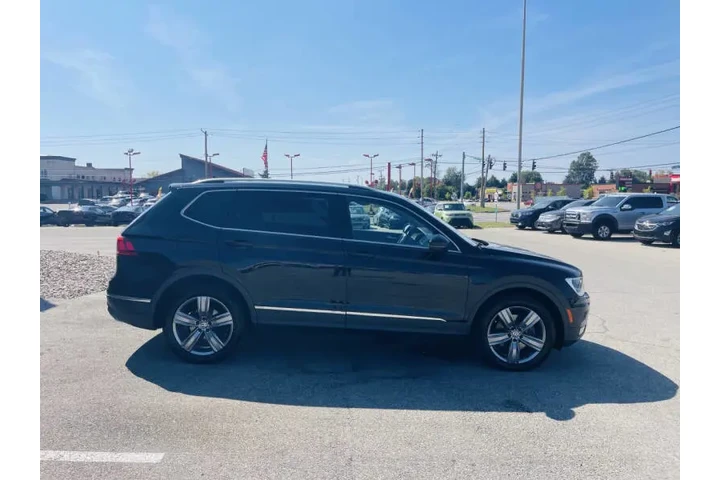 $9999 : 2021 Tiguan SE 4Motion image 8
