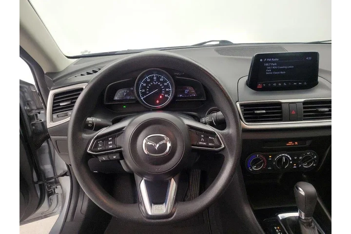 $13599 : Mazda Mazda3 2018 Sport 4dr image 10