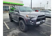 $39832 : Toyota 4Runner 2022 4x4 SR5 thumbnail