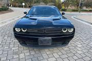 2017 Challenger SXT Plus thumbnail