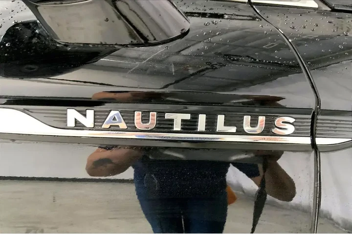 $33351 : Lincoln Nautilus 2023 Reserv image 9
