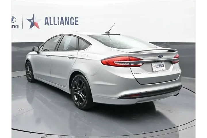 $13580 : Ford Fusion 2018 SE 4dr Seda image 5