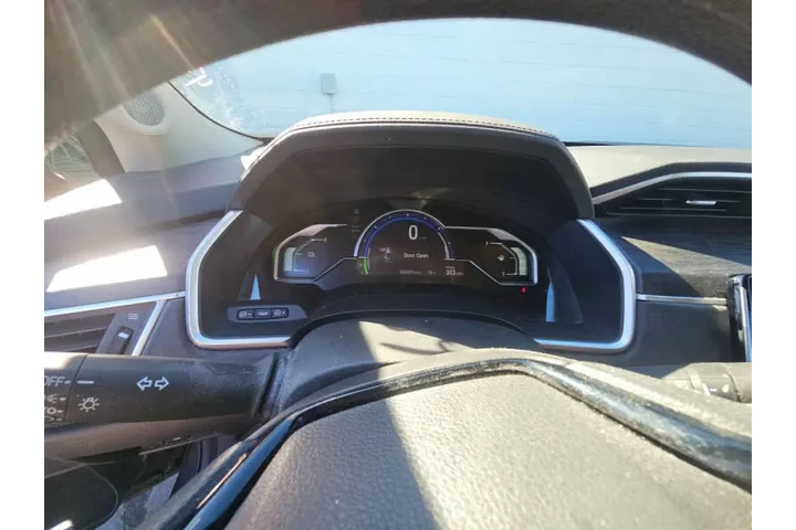 $24750 : 2021 Clarity Plug-In Hybrid image 4