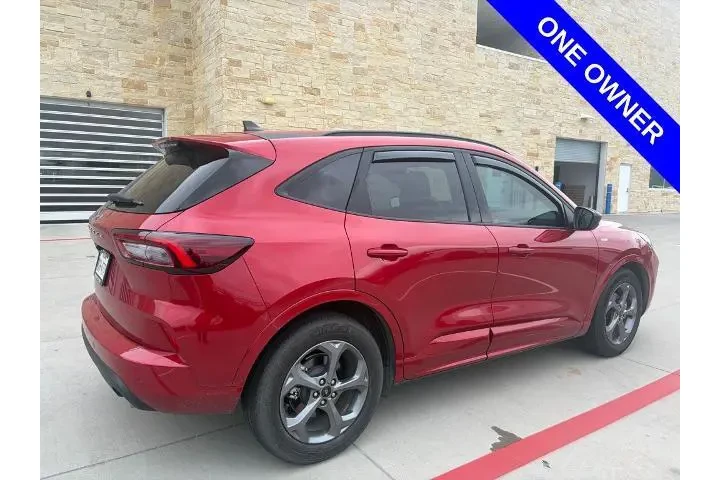 $23495 : Ford Escape 2023 ST-Line 4dr image 7