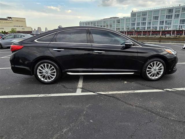 $8495 : 2015 HYUNDAI SONATA image 5