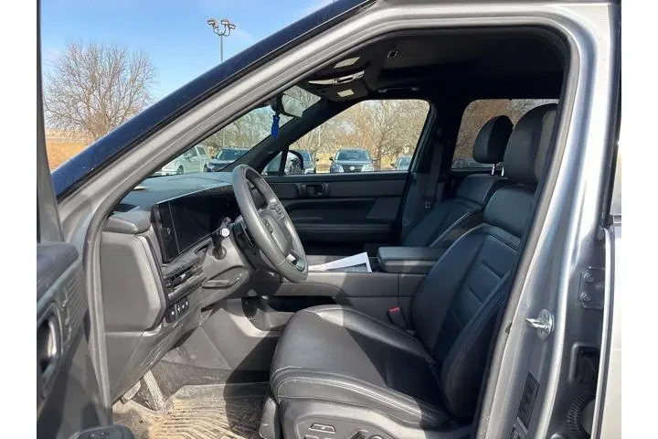 $38998 : Hyundai SANTA FE 2024 AWD Ca image 3