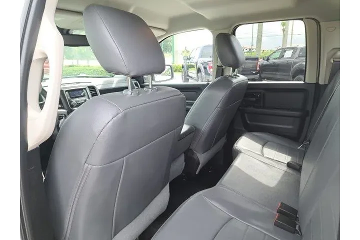 $20000 : Ram 1500 Classic 2019 4x2 Tr image 10