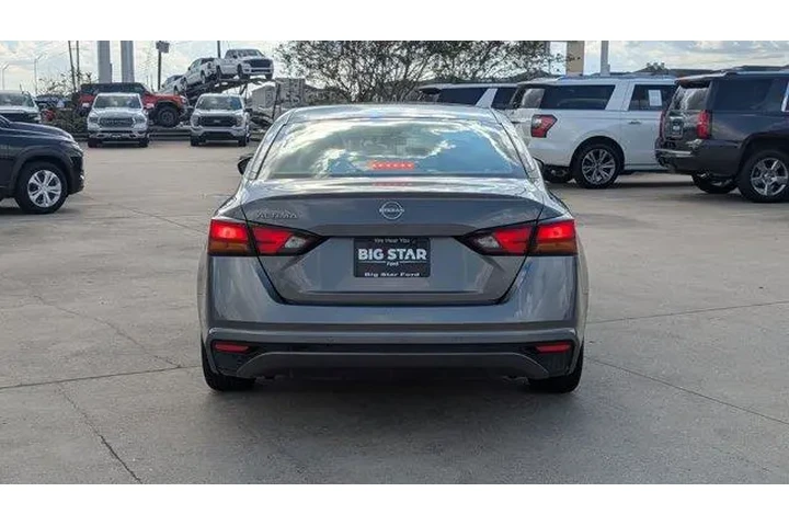 $18899 : Nissan Altima 2024 2.5 S 4dr image 4