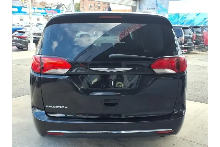 $20799 : Chrysler Pacifica 2020 Touri image 6