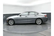 $30518 : BMW 3 Series 2024 330i 4dr S thumbnail