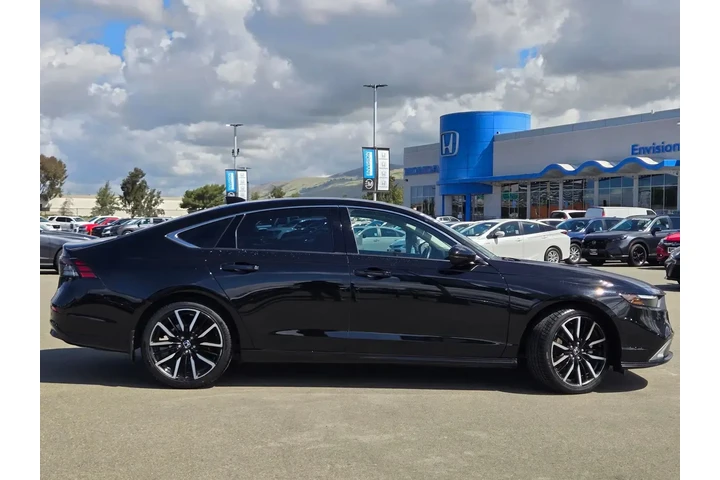 $31988 : Honda Accord Hybrid 2025 Tou image 8