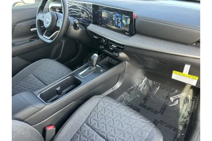 $26195 : Nissan Kicks 2026 SV 4dr Cro image 8