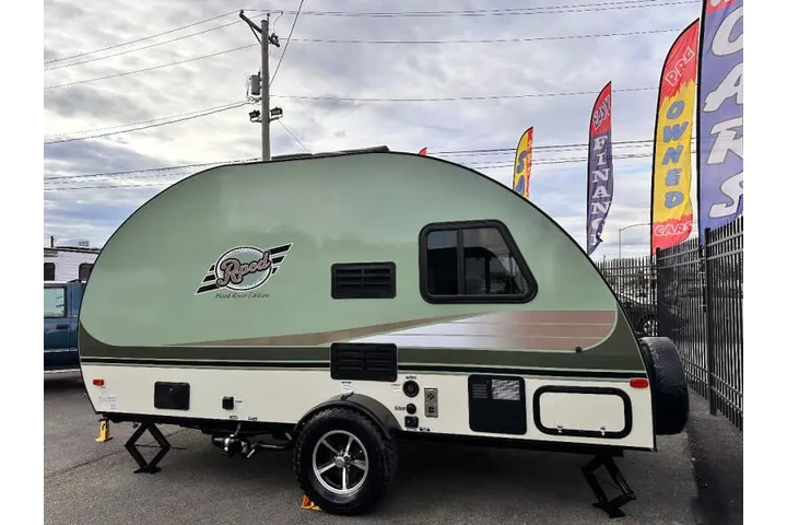 $12995 : 2016 Forest River R-POD RP172 image 8