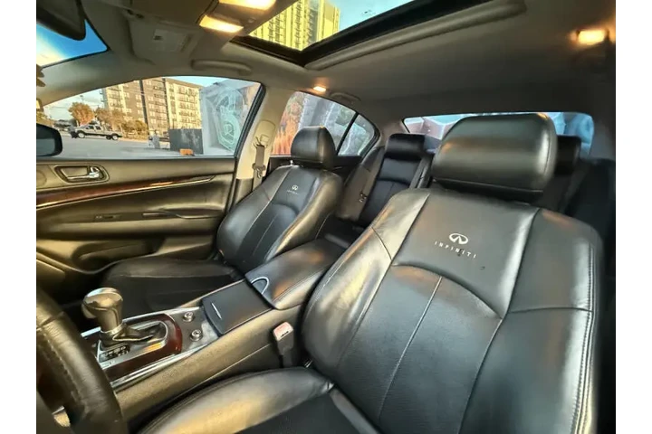 $7995 : 2013 G37 Sedan Journey image 10