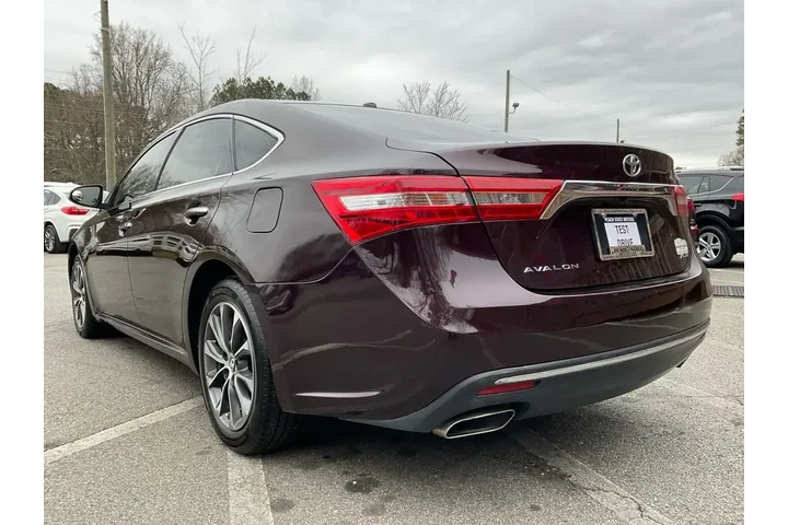 $19985 : Toyota Avalon 2018 XLE 4dr S image 7