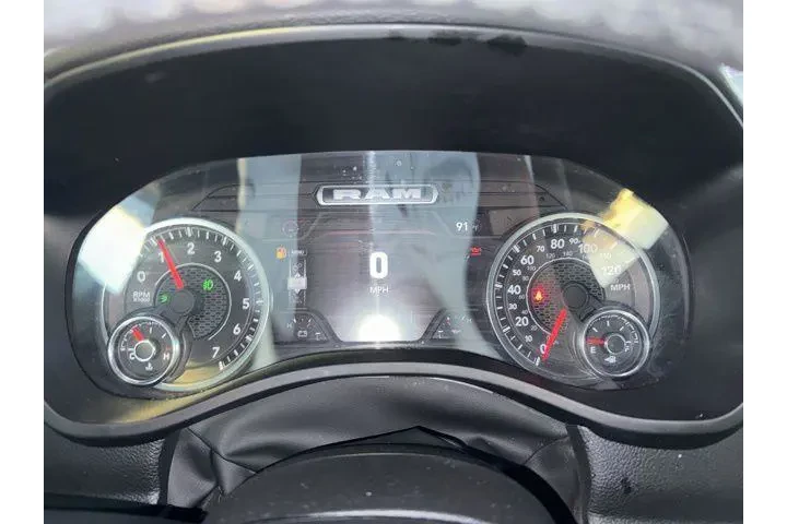 $35394 : Ram 1500 2025 4x4 Big Horn 4 image 7