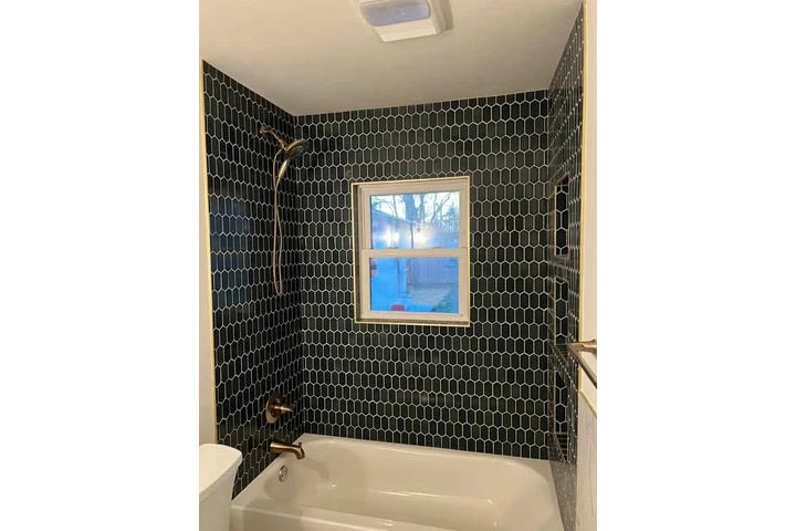 Martinez contrucsion image 2