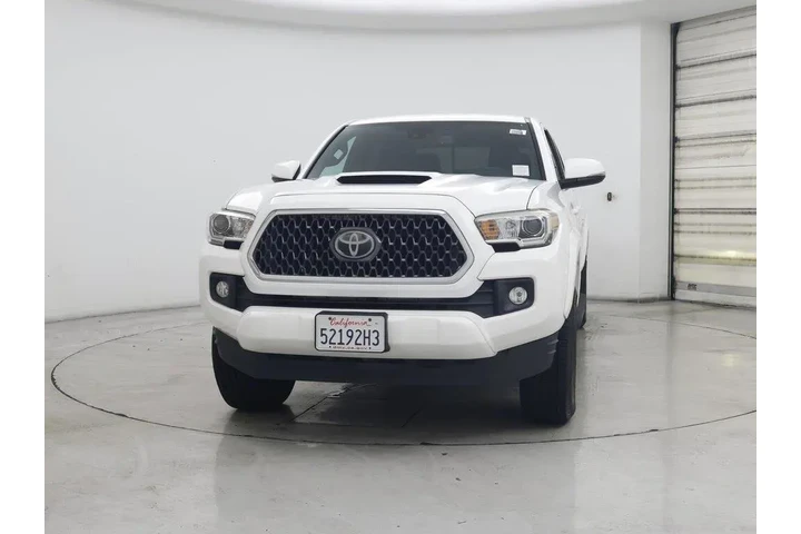 $26998 : Toyota Tacoma 2018 4x2 TRD S image 5