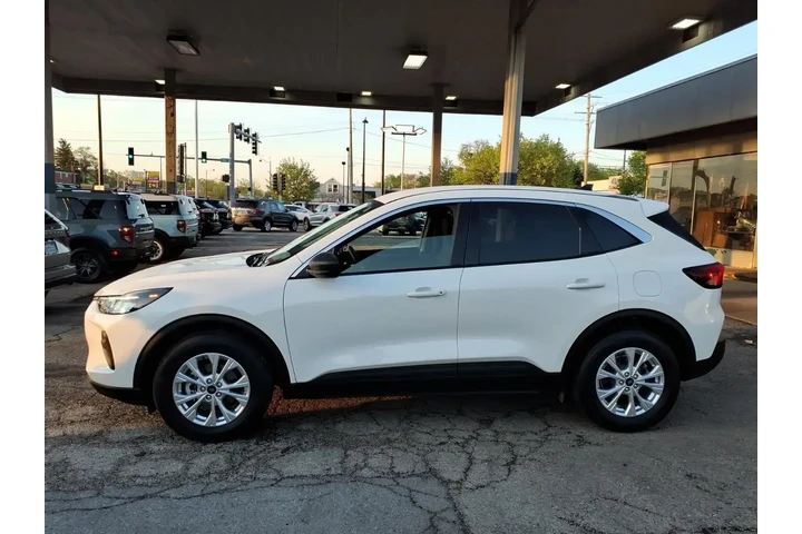 $24934 : Ford Escape 2023 AWD Active image 5