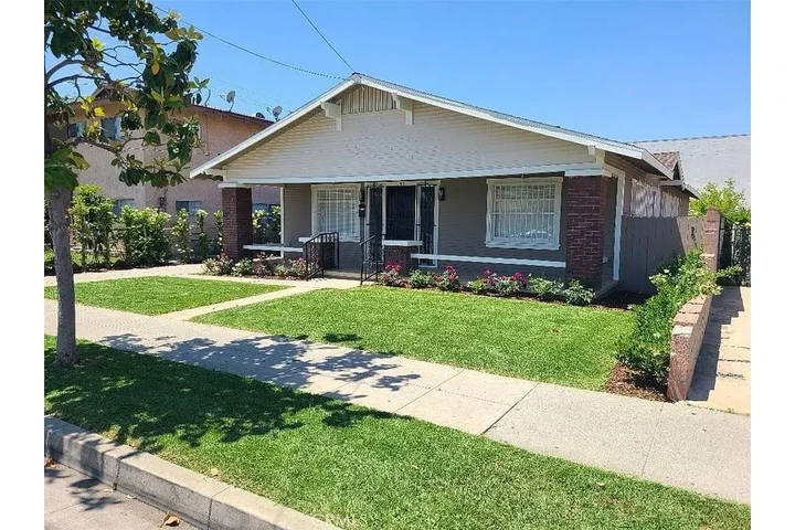 $2200 : MONTEBELLO rental + UTILITIES image 1