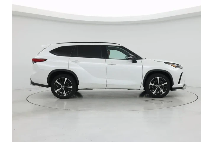 $33998 : Toyota Highlander 2022 AWD X image 7