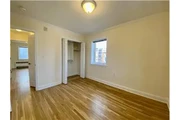 $3190 : Rental property with 1 bedro thumbnail