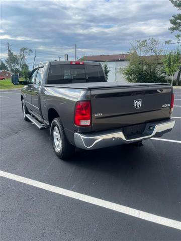 $15995 : 2014 RAM 1500 SLT Quad Cab 4WD image 10