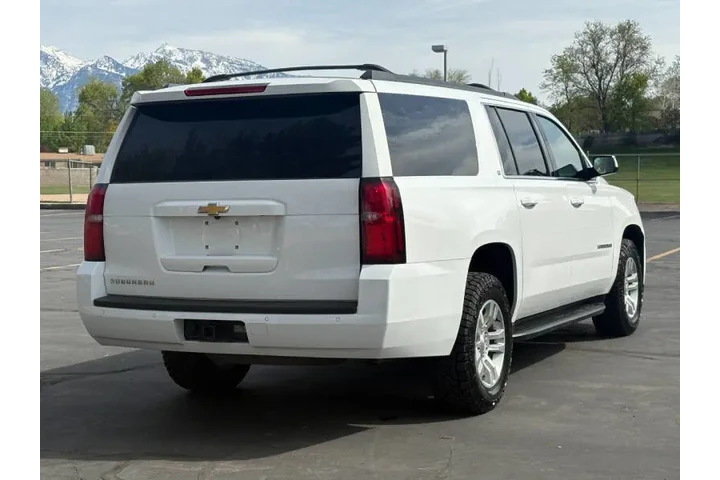 $18900 : 2017 Suburban LT image 5