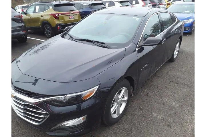 $17394 : Chevrolet Malibu 2022 LS 4dr image 6
