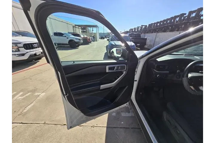 $25000 : Ford Explorer 2021 XLT 4dr S image 9