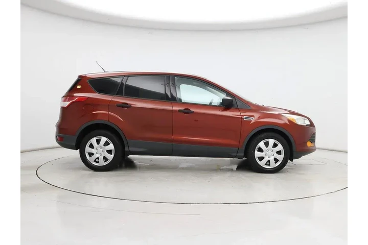 $13998 : Ford Escape 2016 S 4dr SUV image 7