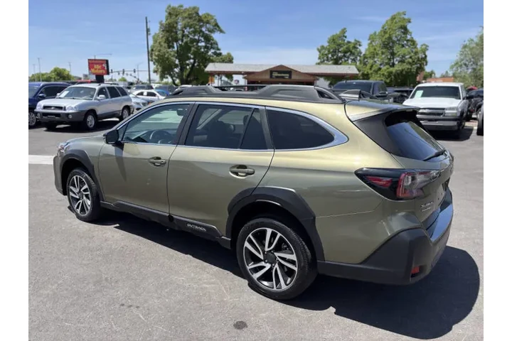 $24988 : 2023 Outback Premium image 7