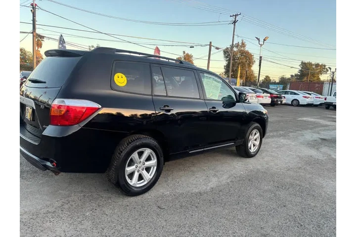 $11999 : 2009 Highlander image 5