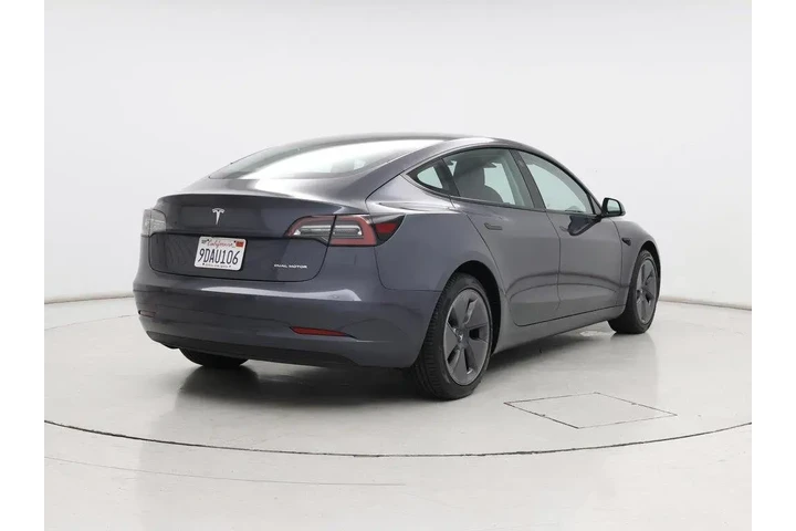 $29998 : Tesla Model 3 2022 AWD Long image 8