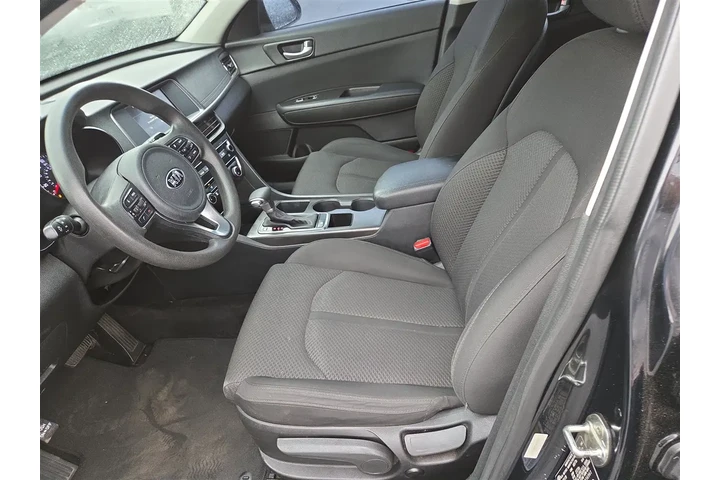 $8750 : 2018 Optima LX image 10