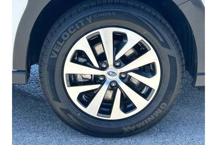 $25092 : Subaru Outback 2023 AWD Prem image 7