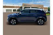 $24495 : Hyundai VENUE 2025 Limited 4 thumbnail