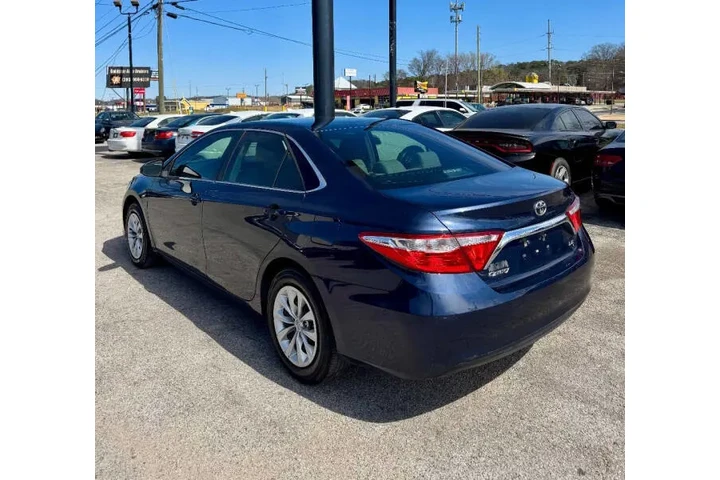 $13900 : 2017 Camry LE image 4