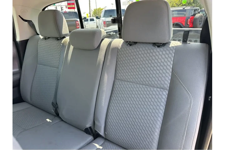 $29997 : 2021 Tacoma 2WD SR5 image 10