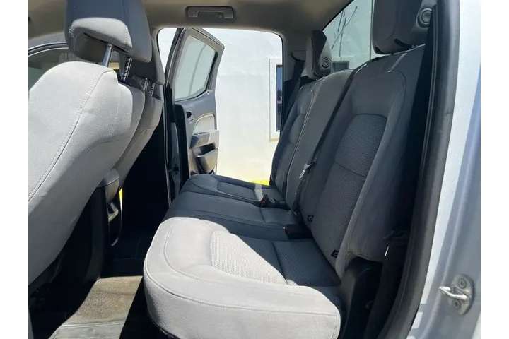 2018 Colorado Work Truck Crew image 8