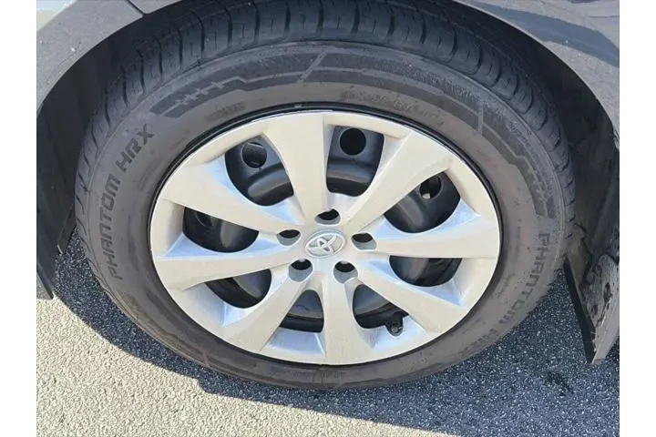 $19999 : Toyota Corolla 2025 LE 4dr S image 9