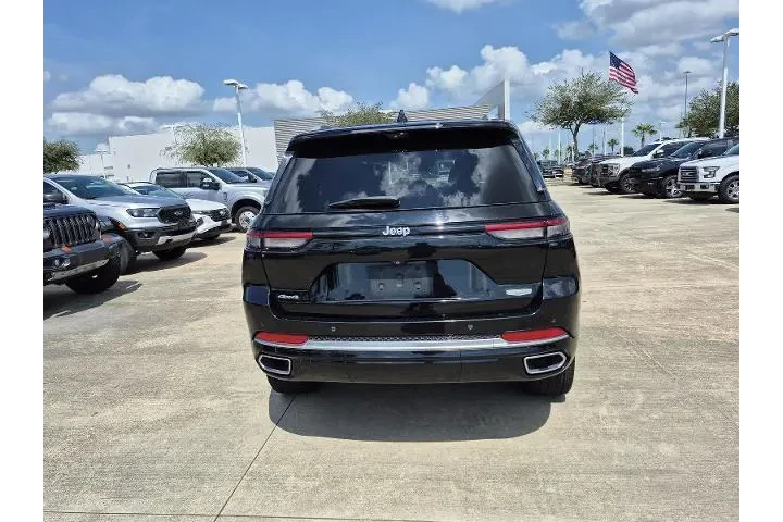 $37386 : Jeep Grand Cherokee 2023 4x4 image 6