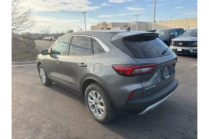 $23000 : Ford Escape 2024 AWD Active image 4