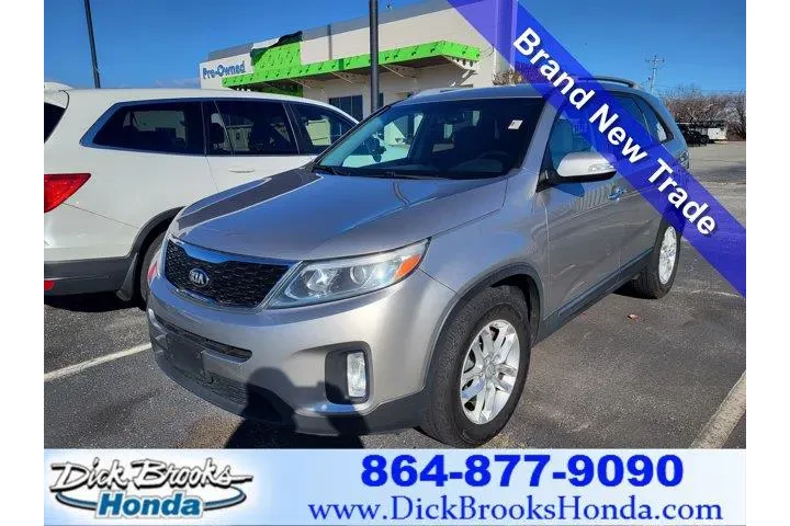 $11891 : Kia Sorento 2015 LX 4dr SUV image 1
