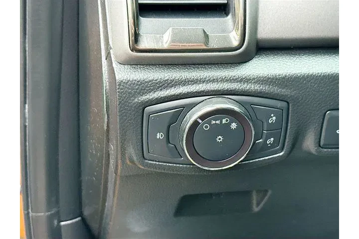 $18137 : Ford Ranger 2019 4x2 XLT 4dr image 10